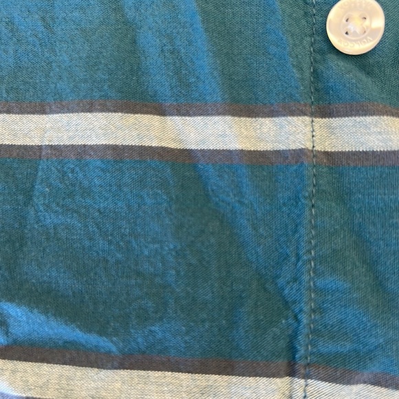 Boys XL Volcom teal blue with gray striped button up short sleeve shirt - Picture 5 of 5